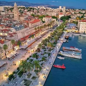  Séjour chez l'habitant Deluxe Splatin Croatie